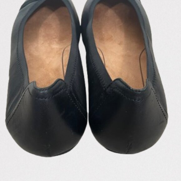 Vionic Black Flats 11 Like New - Picture 6 of 9